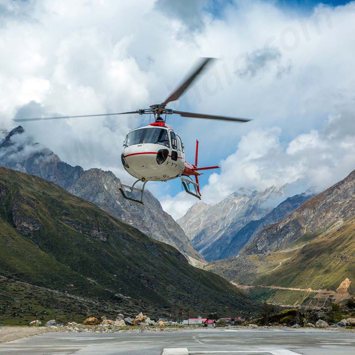 Char Dham Yatra by Helicopter – 6 Days / 5 Nights
